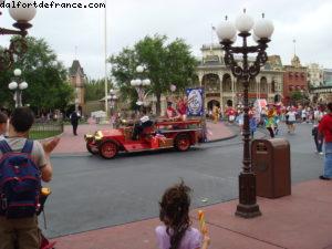 Magic Kingdom - Disney Gaydays - Walt Disney Word