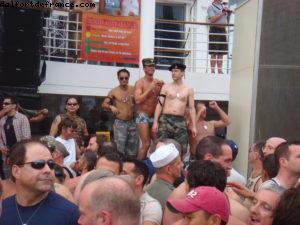 Dog Tag Tea Dance (Militaire) - Notre 20eme croisière Atlantis (à bord du Celebrity Infinity)