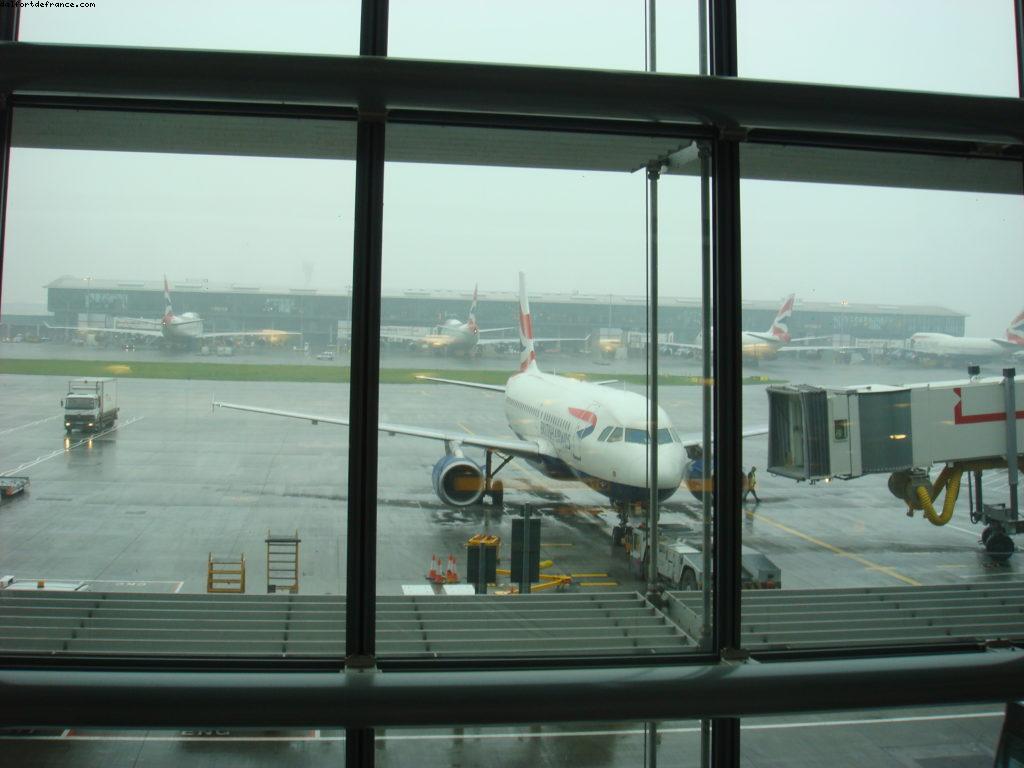 LHR T5