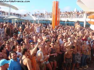 Dog Tag Tea Dance (Militaire) - Notre 24eme croisière Atlantis (à bord du Freedom of the Seas)