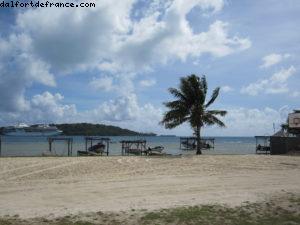 Tour de Bora Bora en vélo - Tahiti - Notre 33eme croisière Atlantis (à bord du Paul Gauguin)