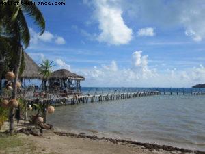 Tour de Bora Bora en vélo - Tahiti - Notre 33eme croisière Atlantis (à bord du Paul Gauguin)