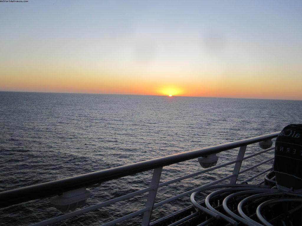 White Party - Notre 30eme croisière Atlantis (à bord du Mariner of the Seas)