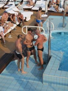 La Piscine - Notre 34eme croisière Atlantis (à bord de l'Azamara Quest)