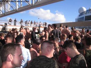 Dog Tag Tea Dance (Militaire) - Notre 35eme croisière Atlantis (à bord de l'Eurodam)