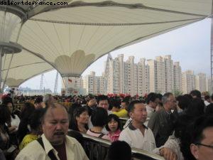 Fîle d'attente à l'aube - Exposition Universelle de Shanghai