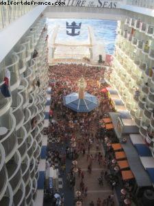 Classic Disco tea Dance -Notre 39eme croisière Atlantis (à bord de l'Allure of the seas)
