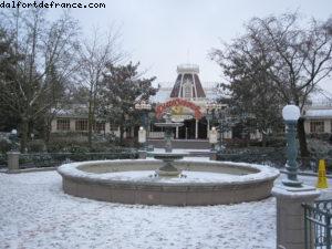 Disneyland Paris sous la neige