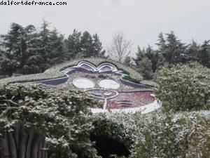 Disneyland Paris sous la neige