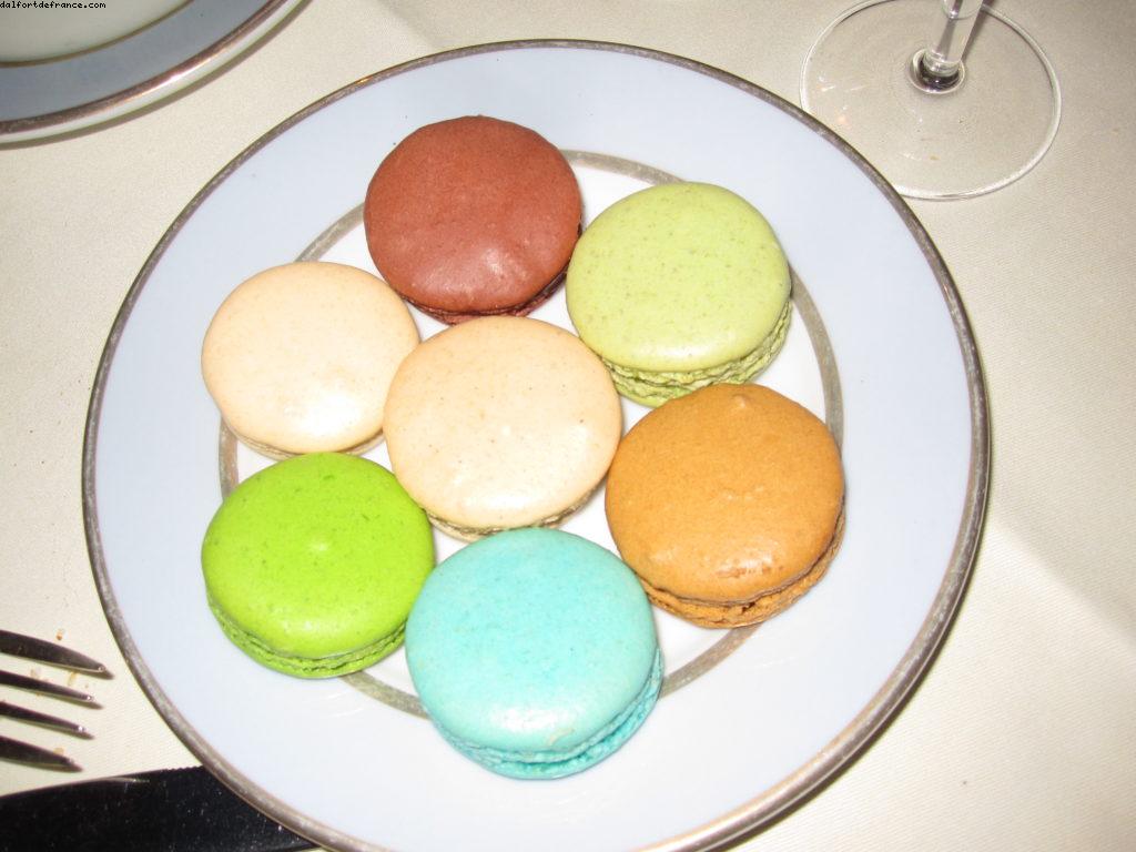 Ladurée - Paris