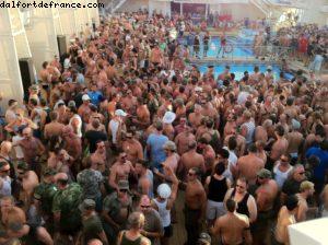 Dog Tag tea Dance - Notre 40eme croisière (à bord du Celebrity Silouhette)