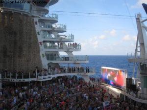 Classic Disco tea Dance - Notre 42eme croisière Atlantis (à bord de l'Allure of the Seas)