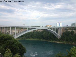 Pont de l'arc en ciel