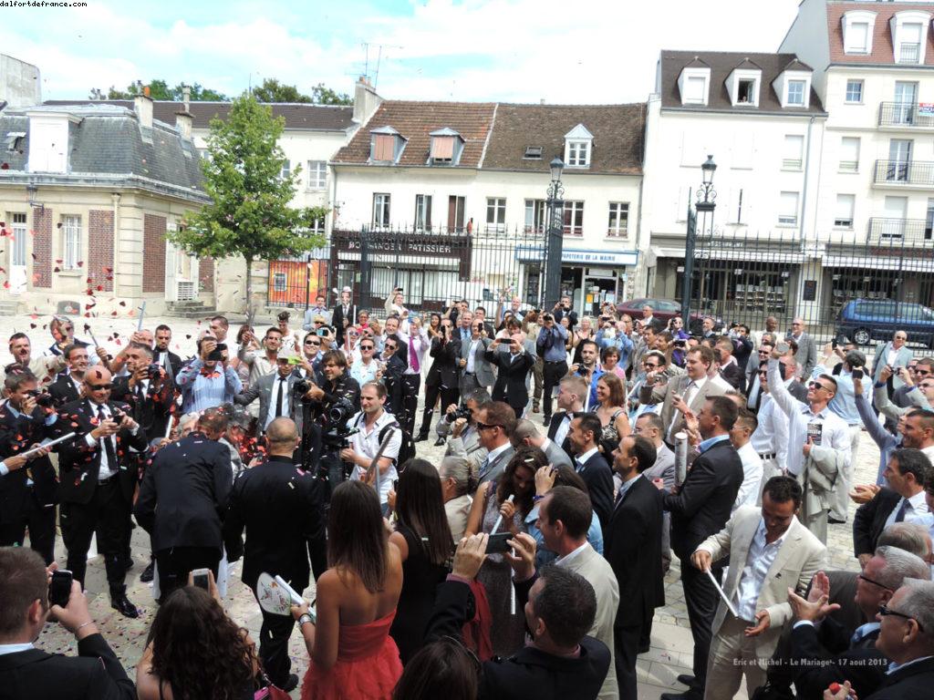 La mairie - Eric et Michel Le Mariage - Maisons-Alfort
