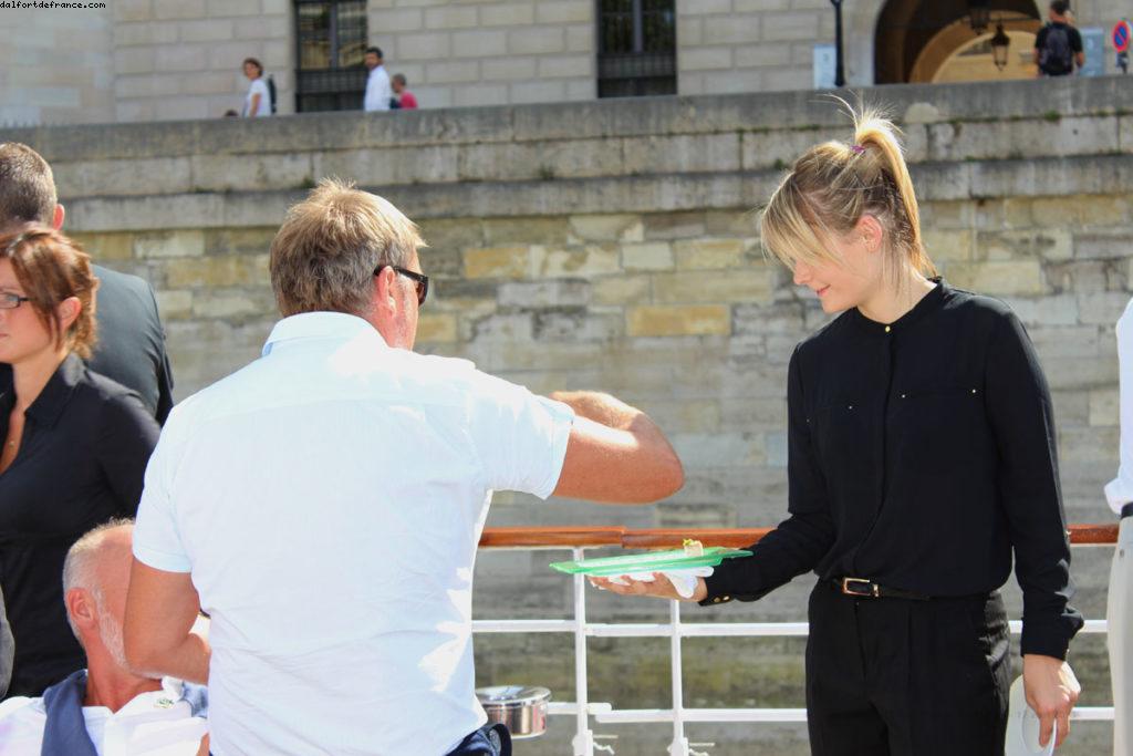 La croisière sur la Seine - Eric et Michel Le Mariage - Paris