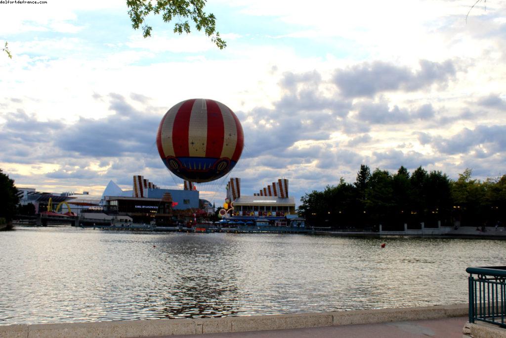 Walt Disney Studios -Disneyland Paris - Eric et Michel Le Mariage - Disneyland Paris