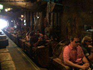 L'attraction 'Le train des Septs Nains' - Magic Kingdom - Walt Disney World