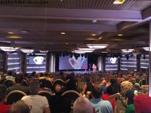 Le Bingo déshabilleur de Soeur Helen, avec un prix de 10 000$ - Notre 11eme croisière RSVP (à bord du Regal Princess)