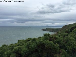 Hiking along the cliff - Howth