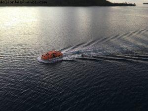 Magnifique coucher de soleil sur Bora Bora (Vue du bateau)