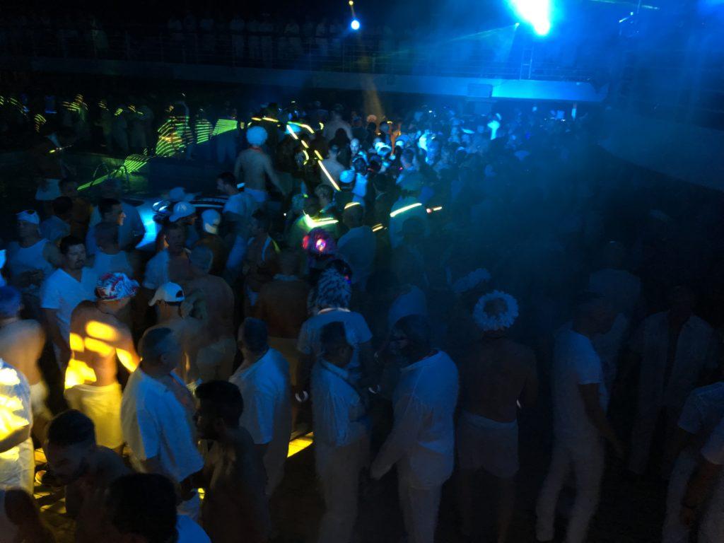 Tropical White - Notre 56eme croisière Atlantis (à bord de l'Oceania Marina)