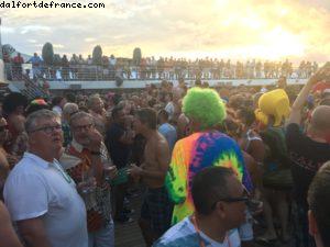 Classic Disco tea Dance - Huahine - Notre 56eme croisière Atlantis (à bord de l'Oceania Marina)