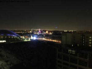 Park Sheration - vue du balcon - Parc Disneyland (Californie) 