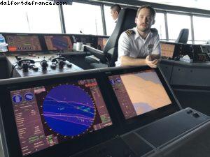 Visite du poste de pilotage - Notre 61eme croisière Atlantis (à bord de l'Allure of the Seas)