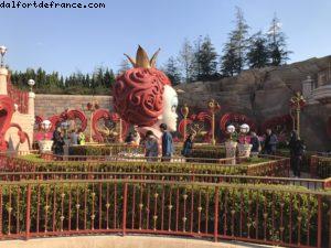 Alice in Wonderland Maze - Shanghai Disneyland
