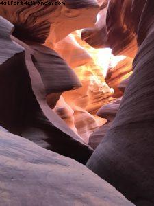 Lower Antelope Canyon - Lac Powel - Parc de la tribu des Navajos