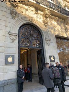 Ouverture de l'Apple Store Champs Elysée - Paris