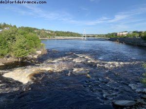 Driving to St Jean lake
