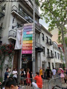 On a l'embarras du choix! - Christopher Street - 50eme anniversaire des émeutes de Stonewall - Ville de New York 