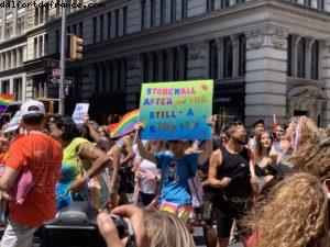 La parade de la Worldpride - 50eme anniversaire des émeutes de Stonewall - Ville de New York 