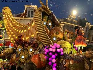 Halloween Parade - Disneyland Paris, France