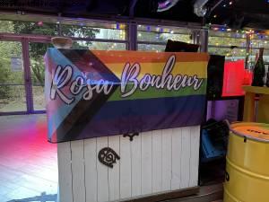 Rosa bonheur - Chalet de la porte jaune - Bois de Vincennes- Paris, France