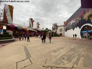 Confinement #2 - Dernières heures avant la re-fermeture - Disneyland Paris, France