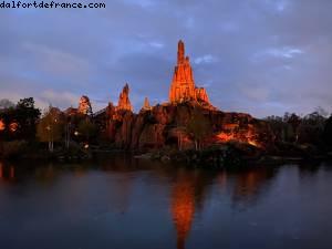 Confinement #2 - Dernières heures avant la re-fermeture - Disneyland Paris, France
