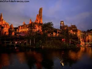 Confinement #2 - Dernières heures avant la re-fermeture - Disneyland Paris, France