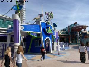 Buzz LightYear est réouvert! - Réouverture après 3eme confinement - Disneyland Paris, France