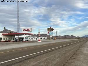 Route 66 - Conduite dans le désert de Palm Springs à Las Vegas