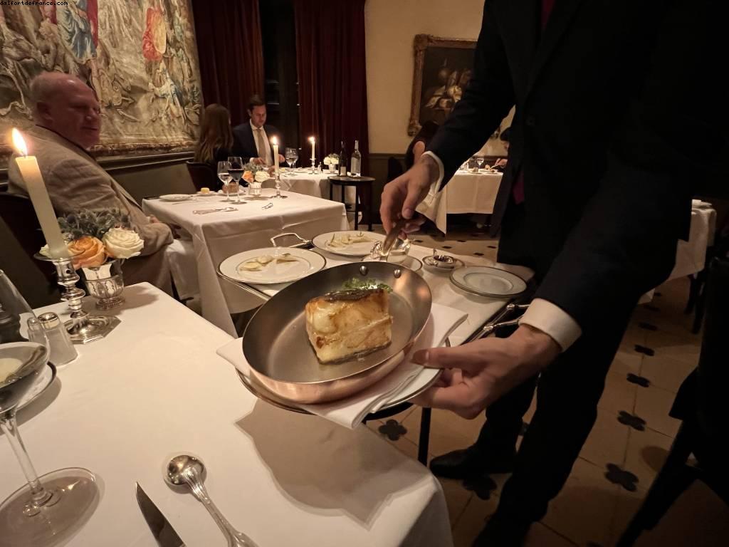 Nous fêtons le 26eme anniversaire de notre couple - L Ambroisie - Paris,France