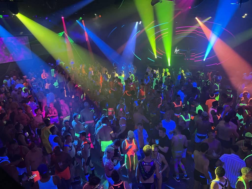 Playground - Virgin Valiant Lady - Croisière Atlantis Espagne méditerranée