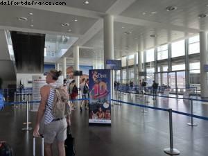 Terminal de croisières - La Demence Cruise - Civitavecchia , Italie