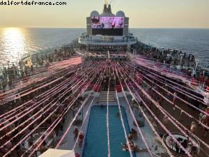 Ladies - La Demence cruise - Regal Princess 