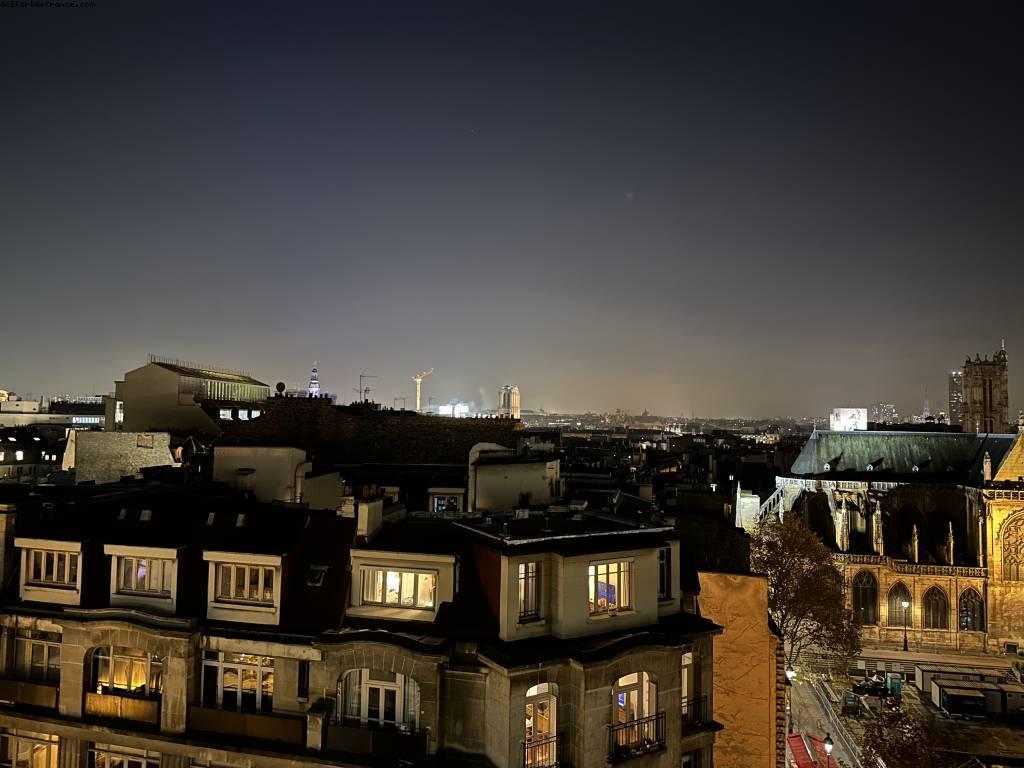 Expo Christian Marclay - Beaubourg - Paris, France