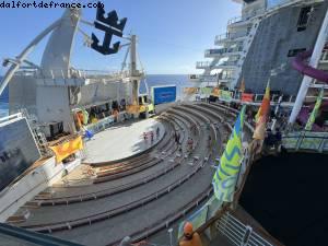 Classic Disco Tea Dance - Atlantis biggest gay cruise ever - Oasis of the seas