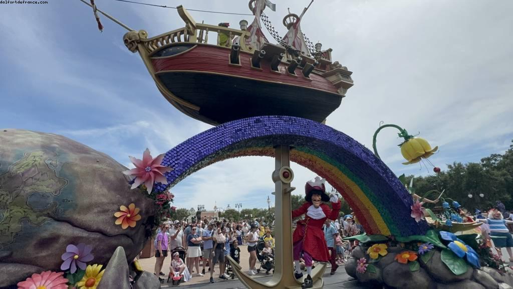 Parade - Magic kingdom - Gaydays - Walt Disney World