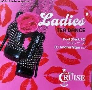 Ladies - La Demence Cruise - Celebrity Infinity