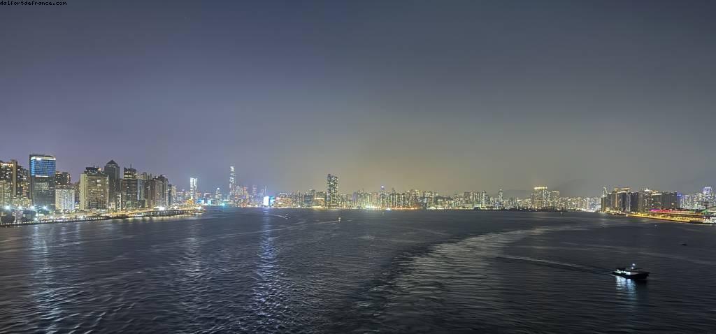  Sailaway - Atlantis Hong Kong to Singapore cruise